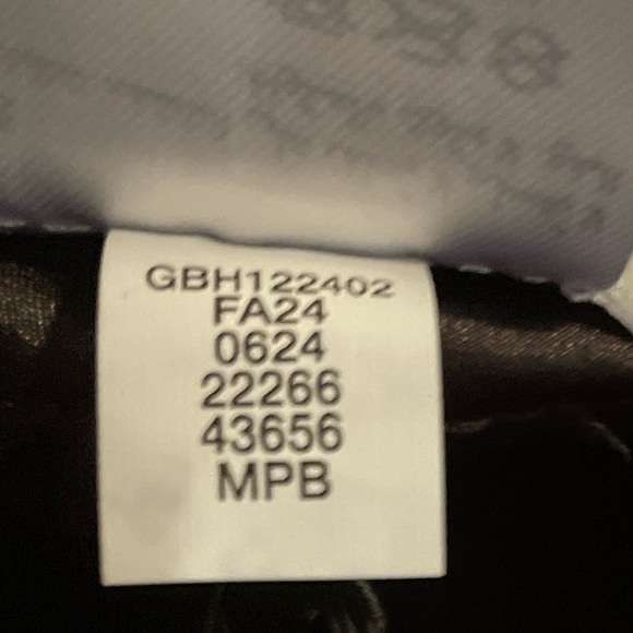 NWOT Giani Bernini Black Gold Accented Equestrian Cap Old Money OS - Picture 3 of 4